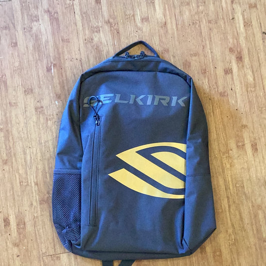 Selkirk 2022 Day Backpack - Regal
